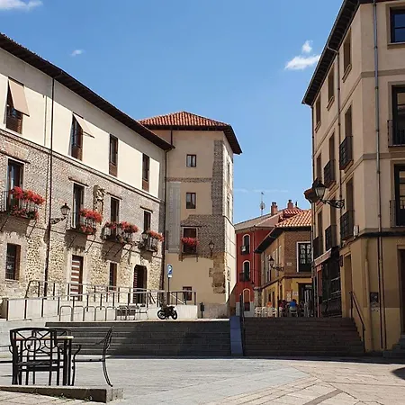 Bonito Piso A 500M De La Catedral Apartamento Leão Exterior foto